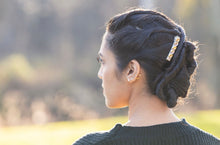 Load image into Gallery viewer, APRIL MARCH | Hair Clip in Medium