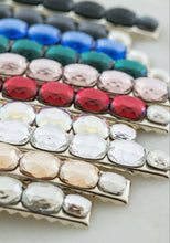 Load image into Gallery viewer, Unity | Medium Hair Clip