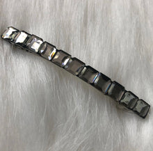 Load image into Gallery viewer, Bella