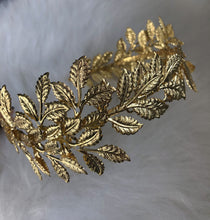 Load image into Gallery viewer, Gold Leaves Headband
